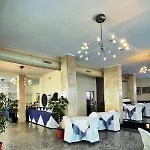 Ambra - Fronte Mare - Vicinissimi Al Centro 3*