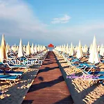 Ambra - Fronte Mare - Vicinissimi Al Centro Milano Marittima