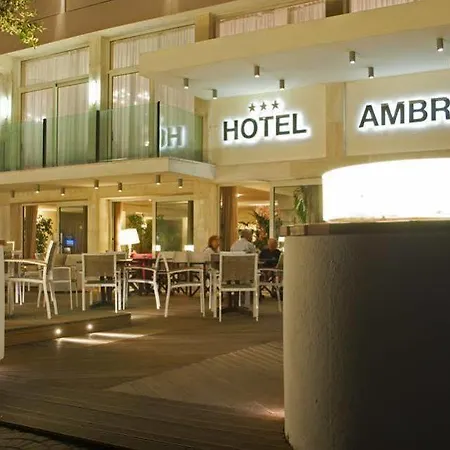 Ambra 3*