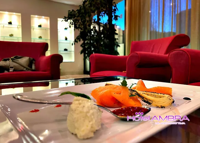 Ambra - Fronte Mare - Vicinissimi Al Centro 3* Milano Marittima