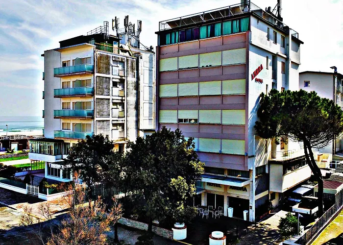 Hotell Ambra - Fronte Mare - Vicinissimi Al Centro