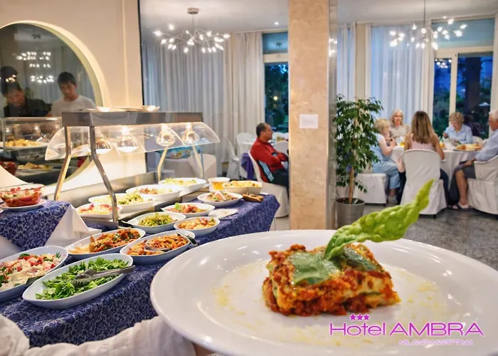 Hotell Ambra - Fronte Mare - Vicinissimi Al Centro