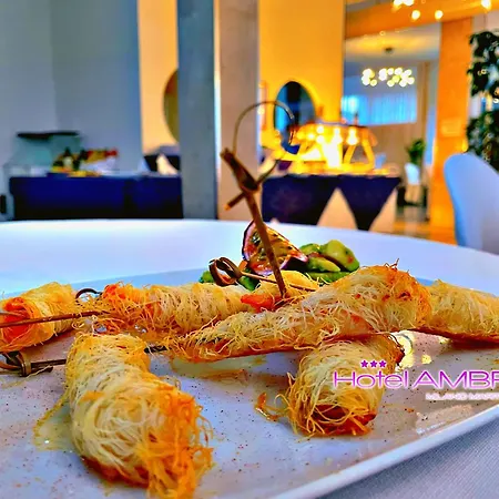Otel Ambra - Fronte Mare - Vicinissimi Al Centro Milano Marittima