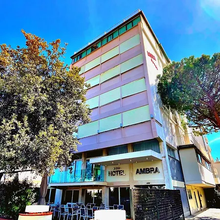 Ambra - Fronte Mare - Vicinissimi Al Centro Otel