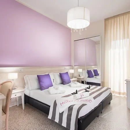 Ambra - Fronte Mare - Vicinissimi Al Centro 3*