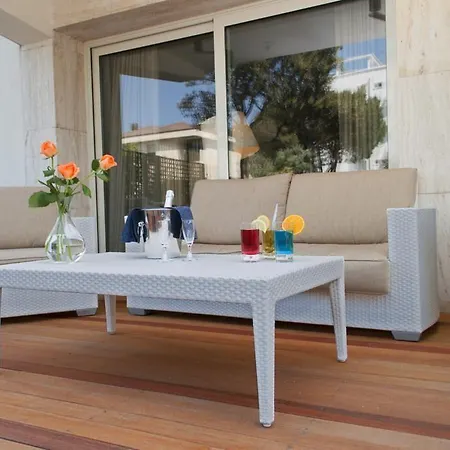 Ambra - Fronte Mare - Vicinissimi Al Centro Szálloda 3*