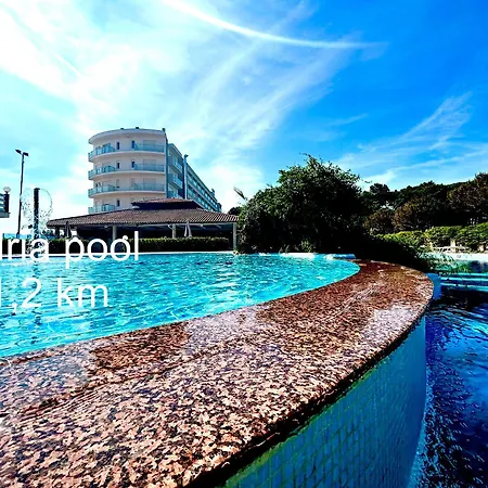 Hotel Ambra - Fronte Mare - Vicinissimi Al Centro