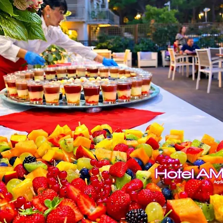 호텔 Ambra - Fronte Mare - Vicinissimi Al Centro