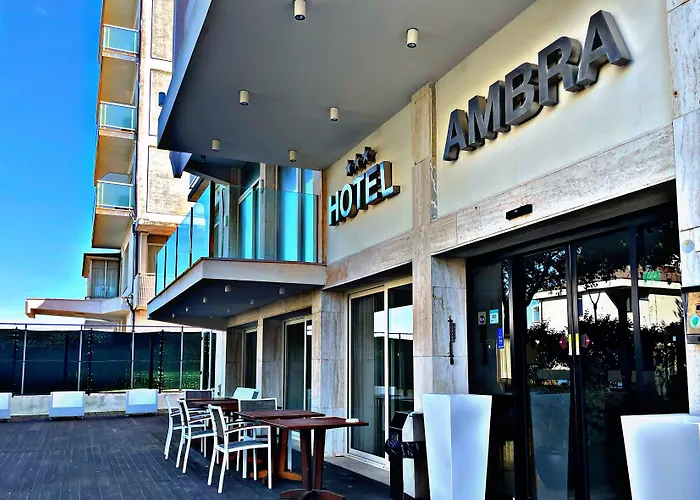 Otel Ambra - Fronte Mare - Vicinissimi Al Centro Milano Marittima