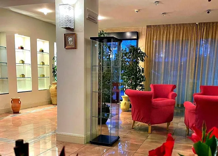 Ambra - Fronte Mare - Vicinissimi Al Centro Hotel Milano Marittima