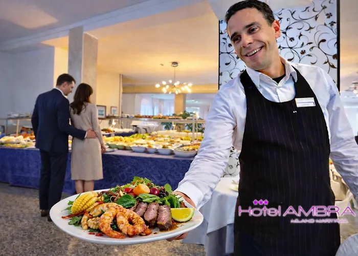 Otel Ambra - Fronte Mare - Vicinissimi Al Centro Milano Marittima