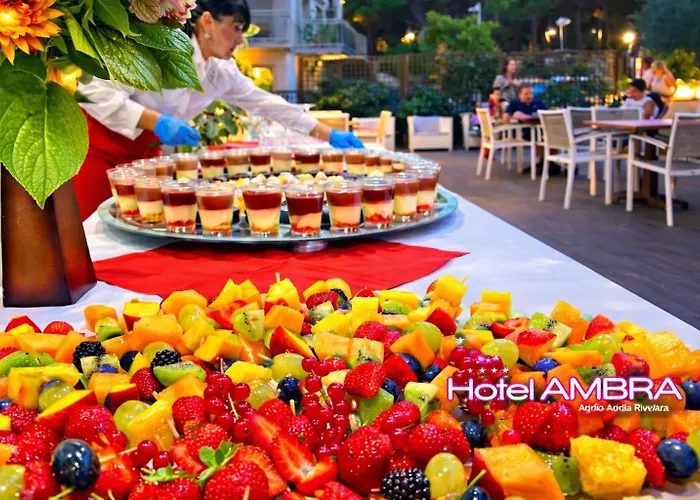 Otel Ambra - Fronte Mare - Vicinissimi Al Centro