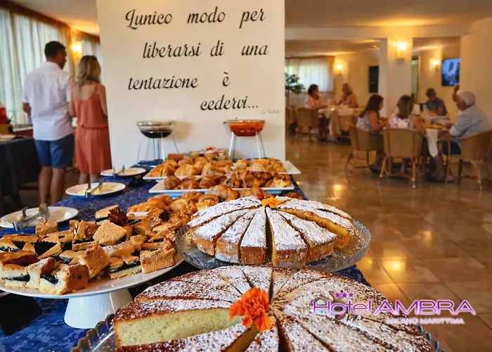 Ambra - Fronte Mare - Vicinissimi Al Centro 3*